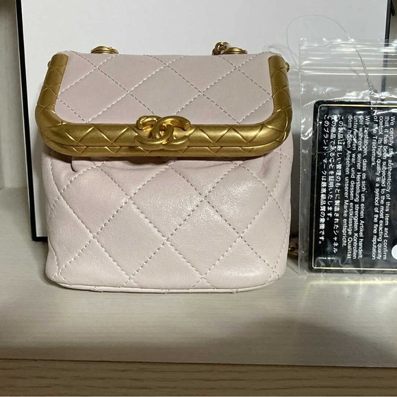 CHANEL Handbags - Elegant Chanel Bag